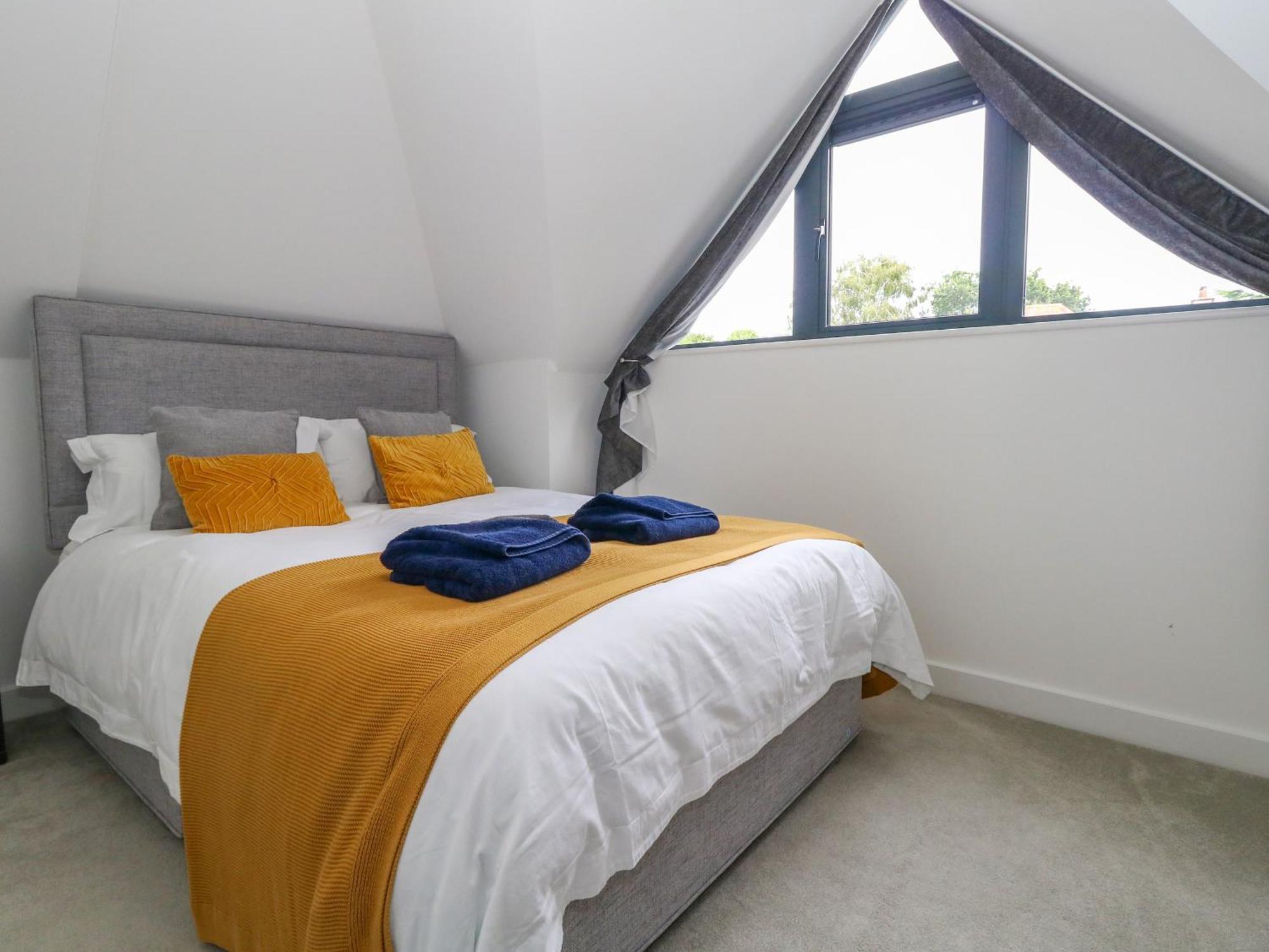 66A Danecourt Road Villa Poole Luaran gambar